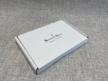 Load image into Gallery viewer, 12 Unscented Soy Wax Tea Light